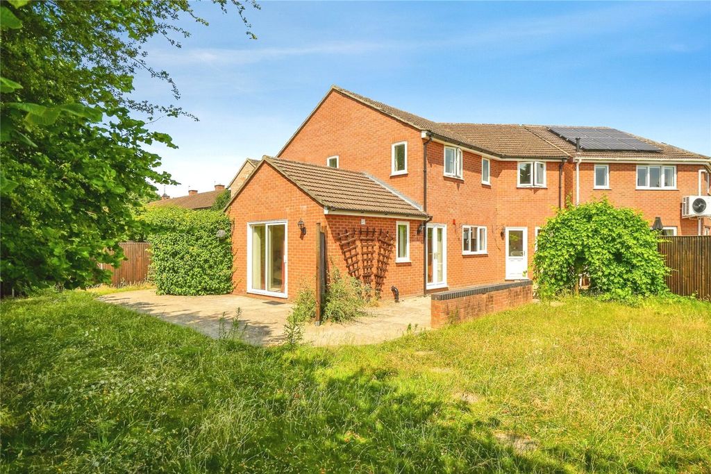 Property photo 1 of 16 Picture No. 03