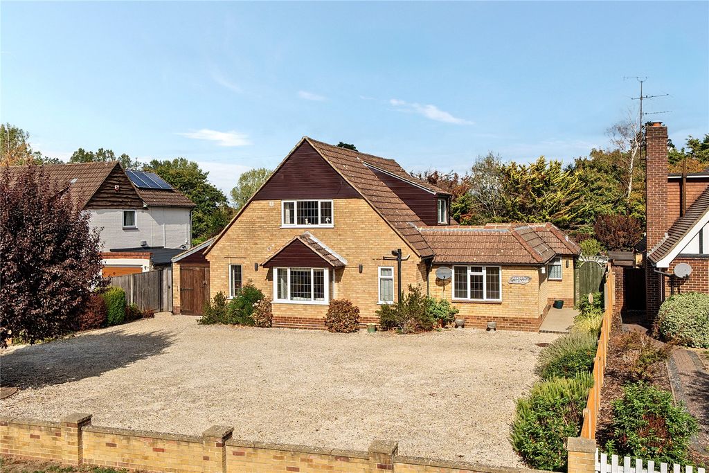 Property photo 1 of 18 Picture No. 02