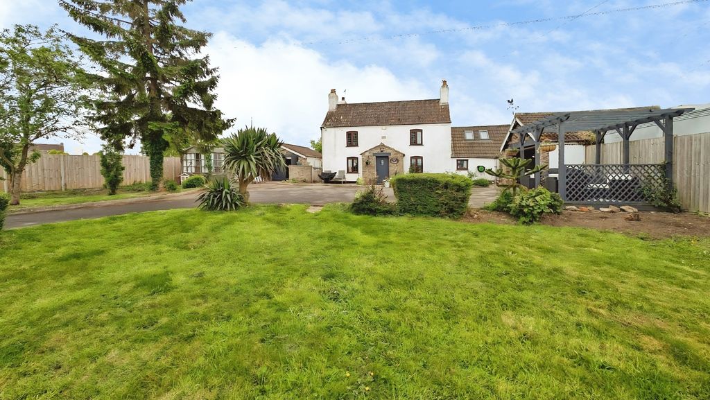 Property photo 1 of 36 Pbox-Img.Jpg