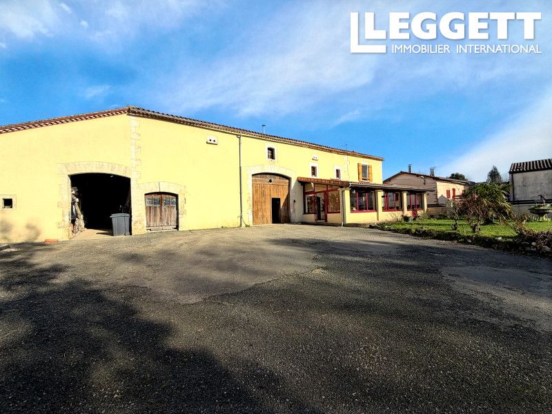 Property photo 2 of 10