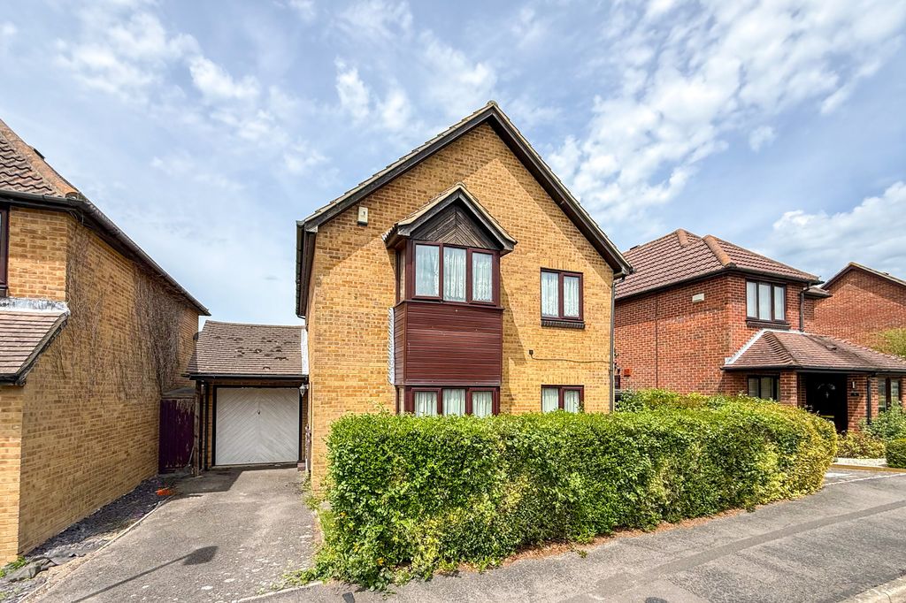 Property photo 1 of 15
