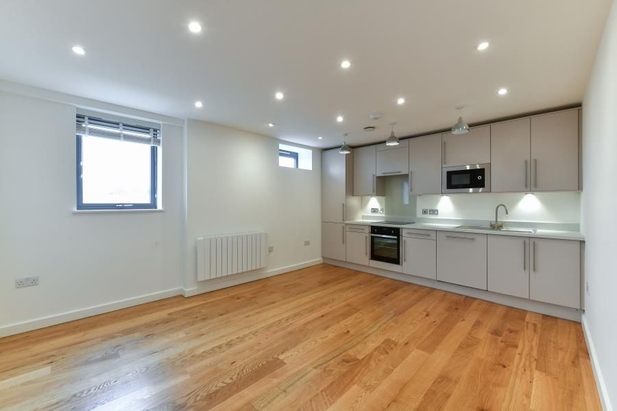 Property photo 1 of 3