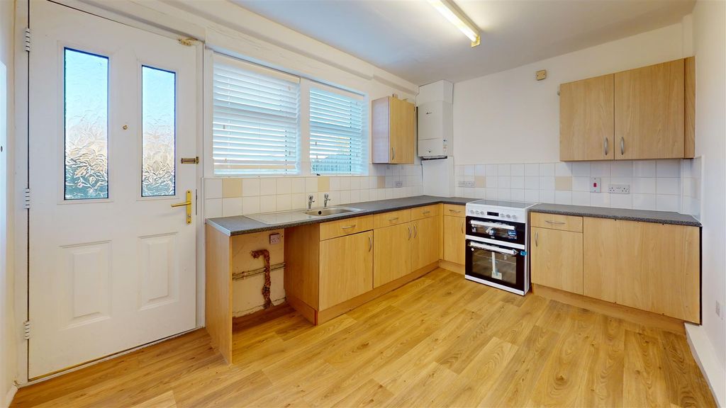 Property photo 2 of 12 Langford-Road-Kitchen.Jpg