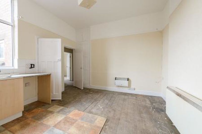 Property photo 3 of 8 Photo 2