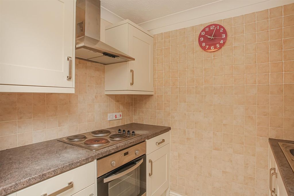 Property photo 3 of 9 Img_9823.Jpg