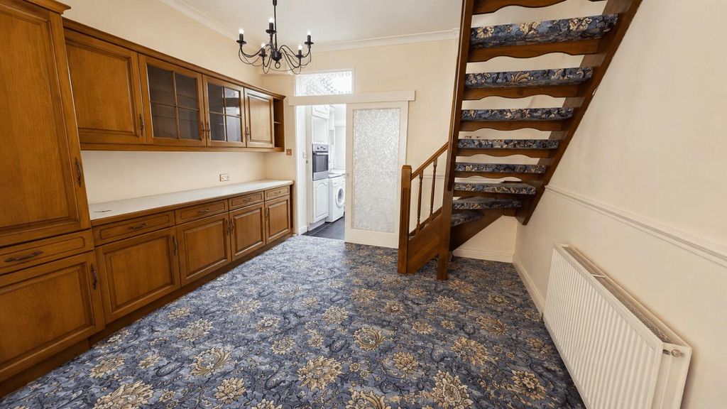 Property photo 3 of 15 Dining Room