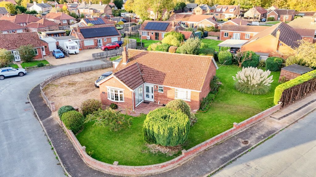 Property photo 1 of 25 4538953