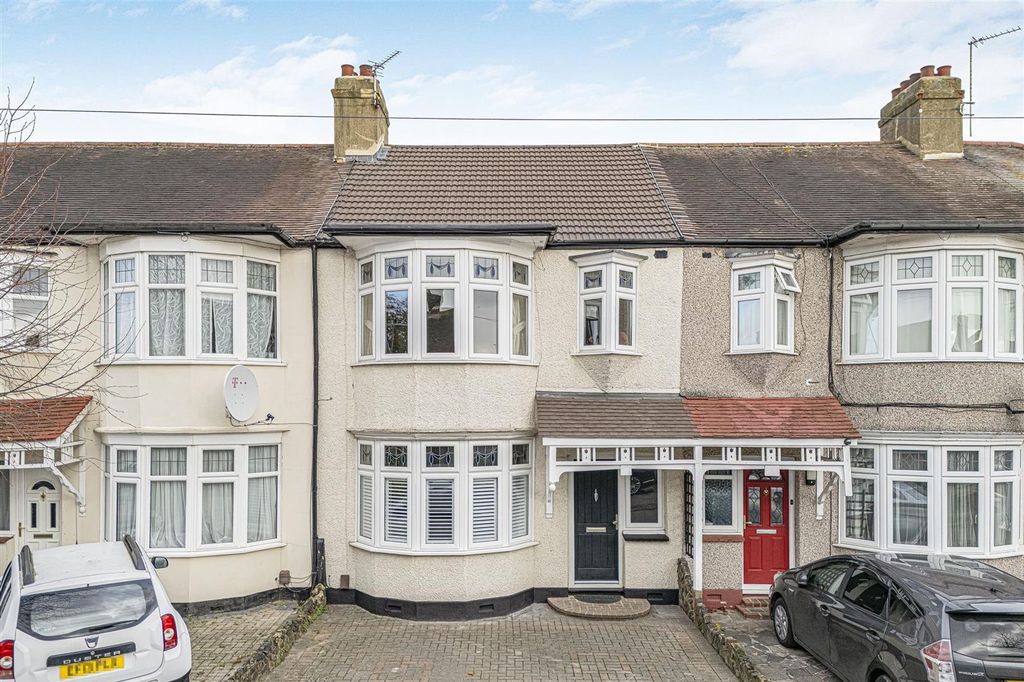 Property photo 1 of 19 Dji_20251117133905_0002_D.Jpg