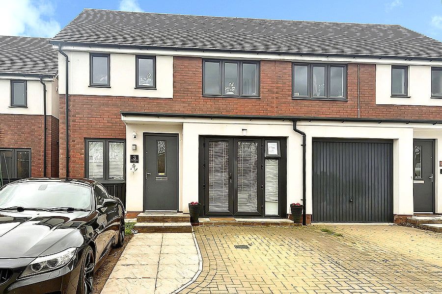 Property photo 1 of 15