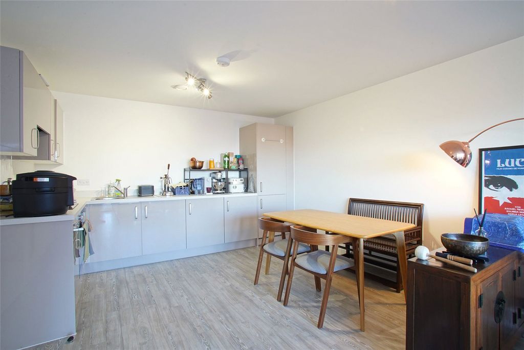 Property photo 3 of 13 Picture No. 04