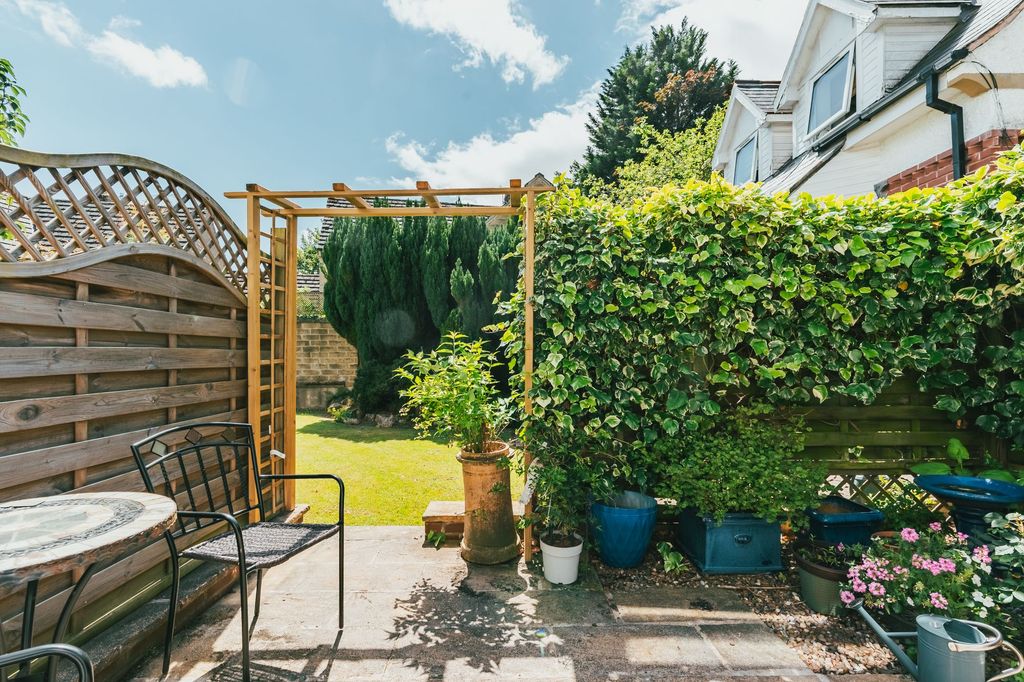 Property photo 3 of 29