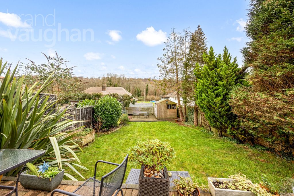 Property photo 2 of 20 Picture No. 21