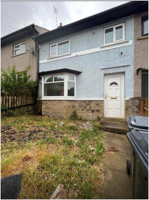 Property photo 1 of 7 Front