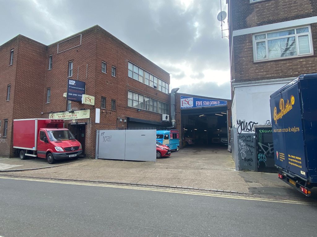 Property photo 1 of 5