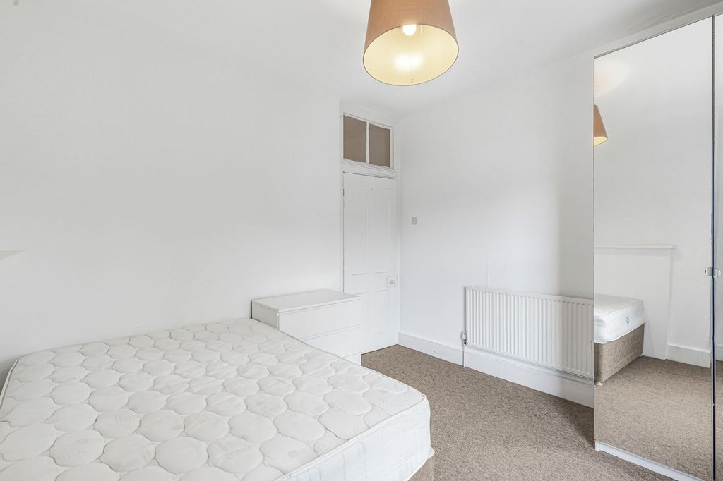 Property photo 3 of 10 Picture No. 25