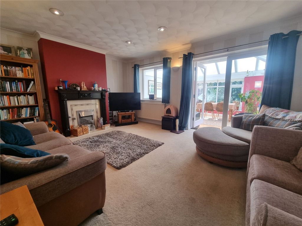 Property photo 3 of 14 Picture No. 20