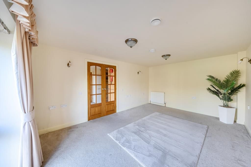 Property photo 2 of 20 Reception