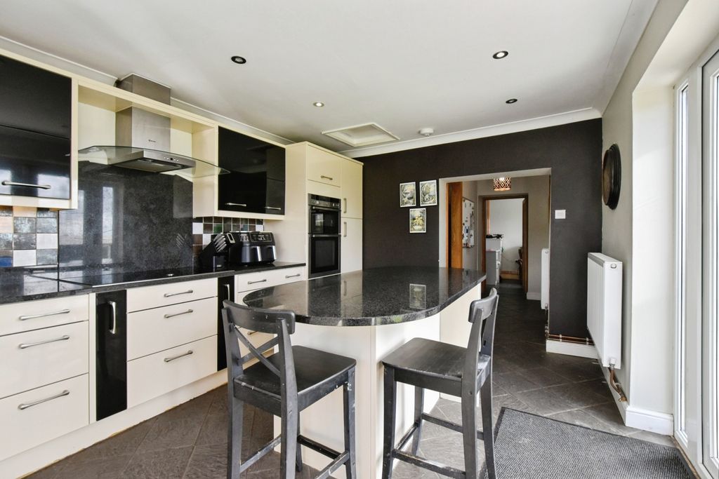 Additional image 13 of 5 bed detached house for saleHeol Y Nant, Llannon, Llanelli, Carmarthenshire SA14