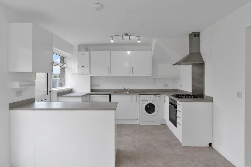 Property photo 2 of 12 Property Image 2