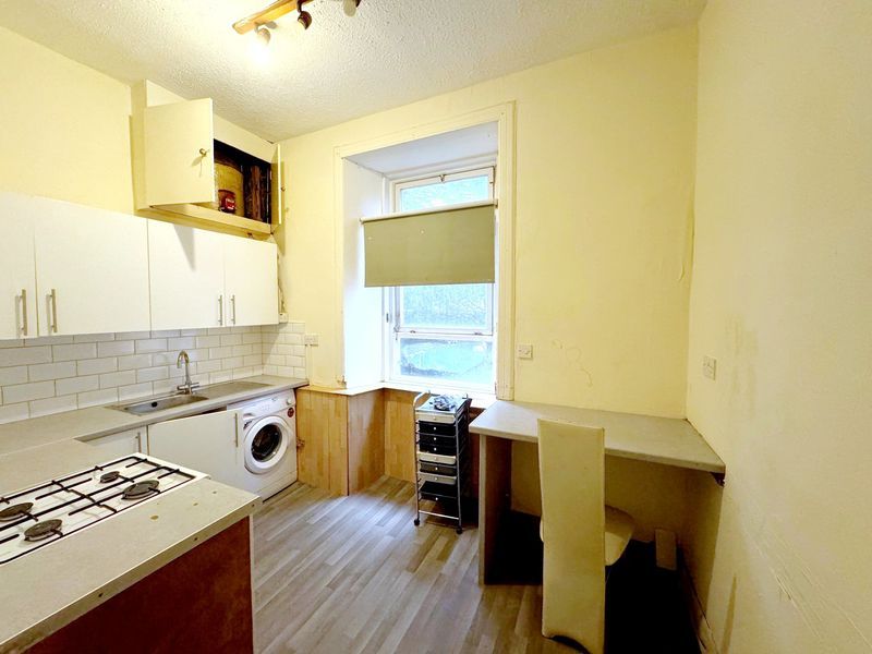 Property photo 3 of 5 Photo 4