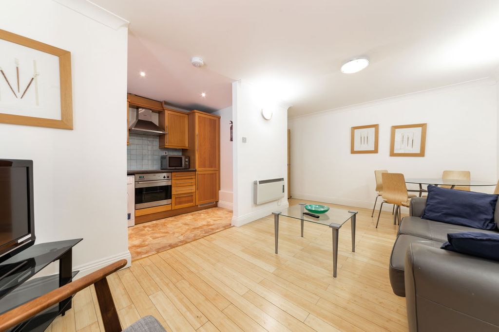 Property photo 3 of 7
