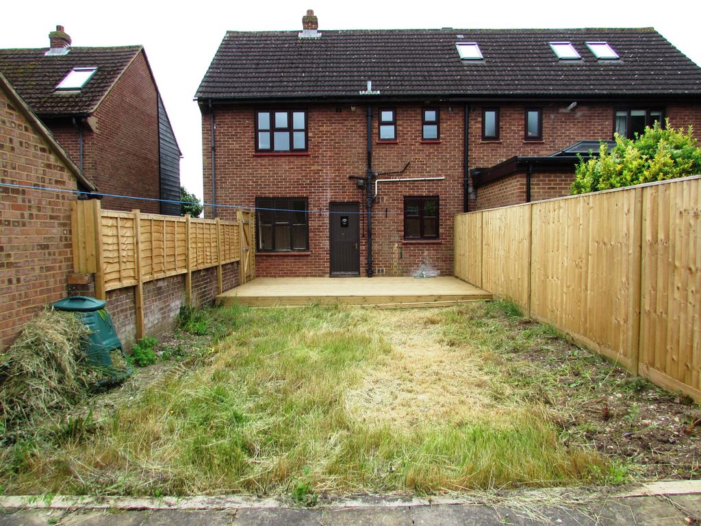 Property photo 1 of 9 Garden