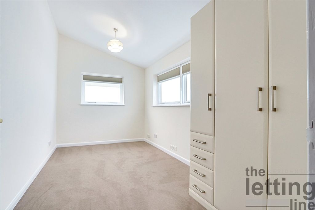 Property photo 3 of 7 Picture No. 02