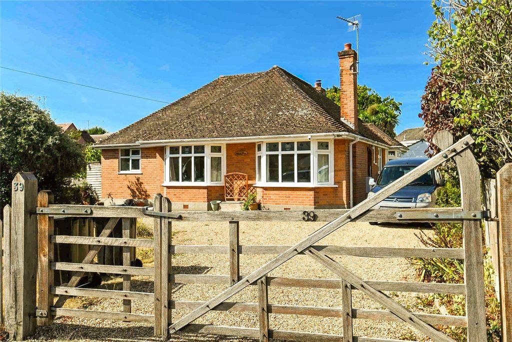 Property photo 1 of 16 Picture No. 02