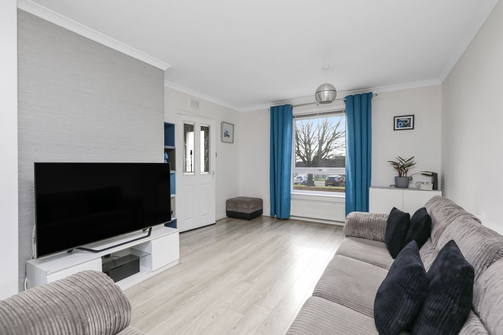 Property photo 2 of 18 Property Image 2