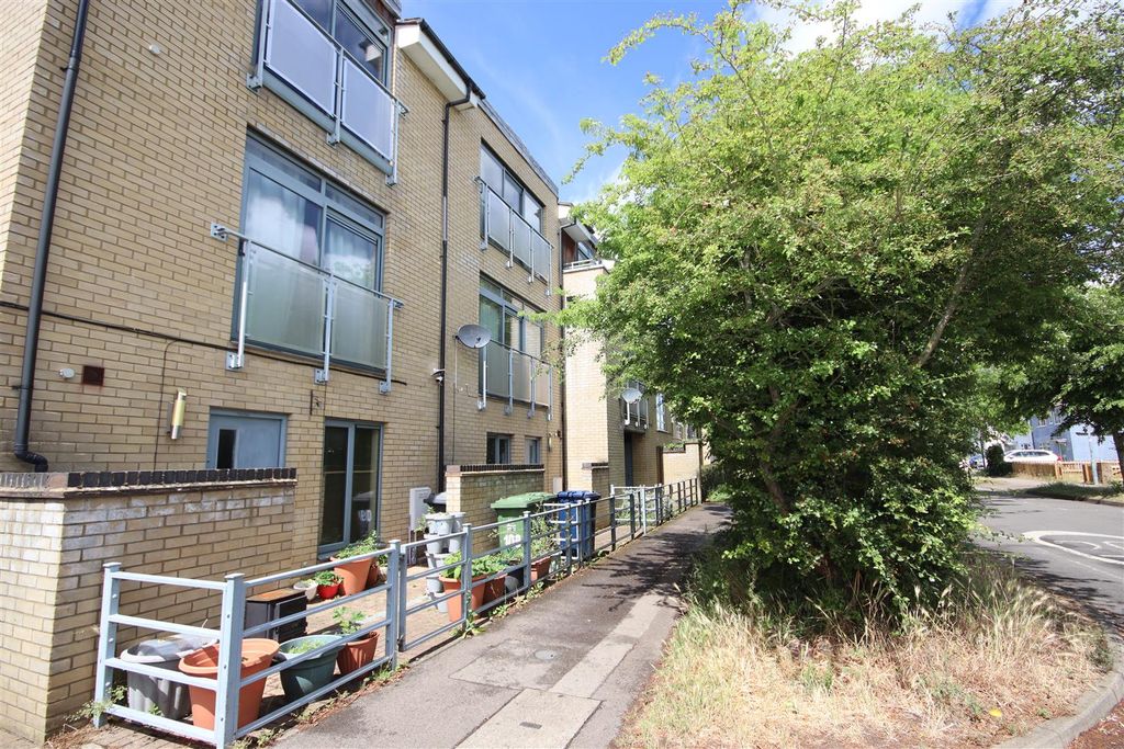 Property photo 1 of 13 Img_7106.Jpg