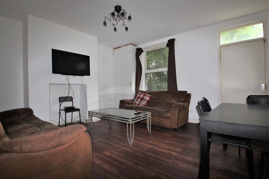 Property photo 2 of 14 Img_2269 (2).Jpg