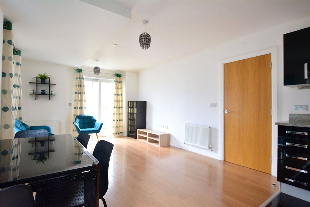 Property photo 3 of 13 Picture No. 20
