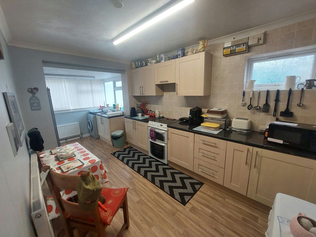 Property photo 3 of 5