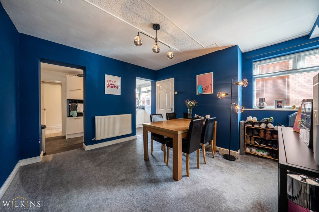 Property photo 3 of 27 Photograph