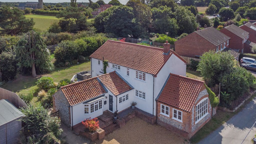 Property photo 3 of 21