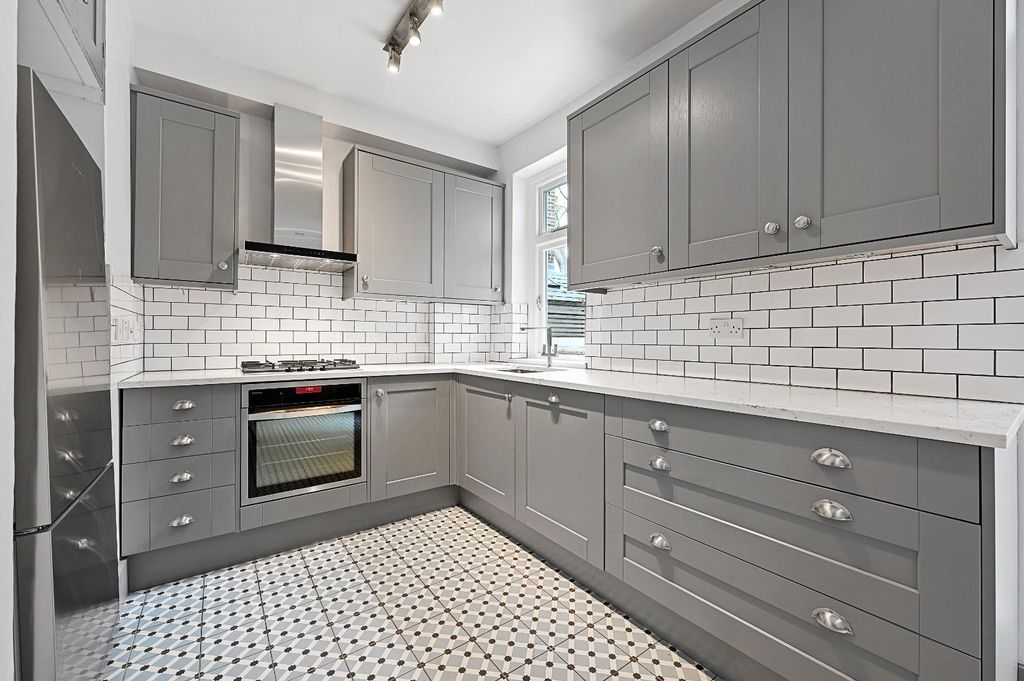 Property photo 1 of 12 Fbl - Blythe Road - Kitchena3 (1).Jpg
