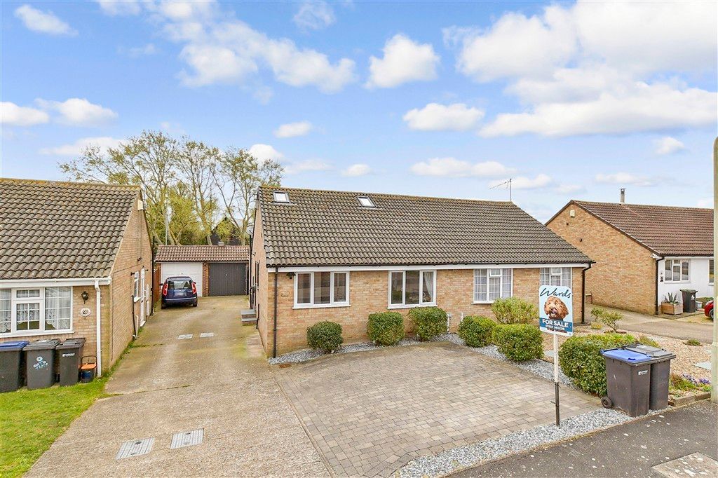 Property photo 1 of 11 External (Web)