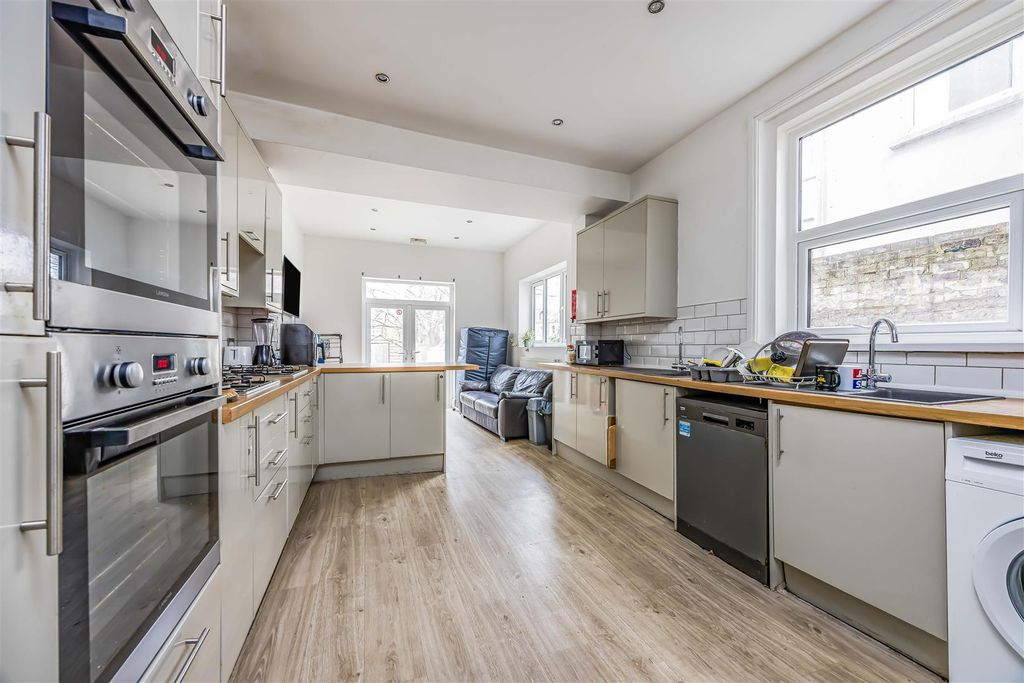 Property photo 3 of 5 2Gxh46Ppqekkjfnablvzpw.Jpg