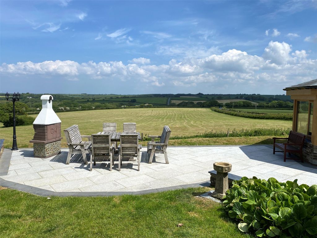 Property photo 1 of 32 Picture No. 33