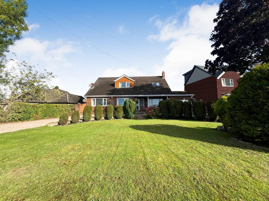 Property photo 2 of 30 Tlc_c6A87254-7446-47d7-9F7B-87A21775Bcfc_Fec9cc2.J