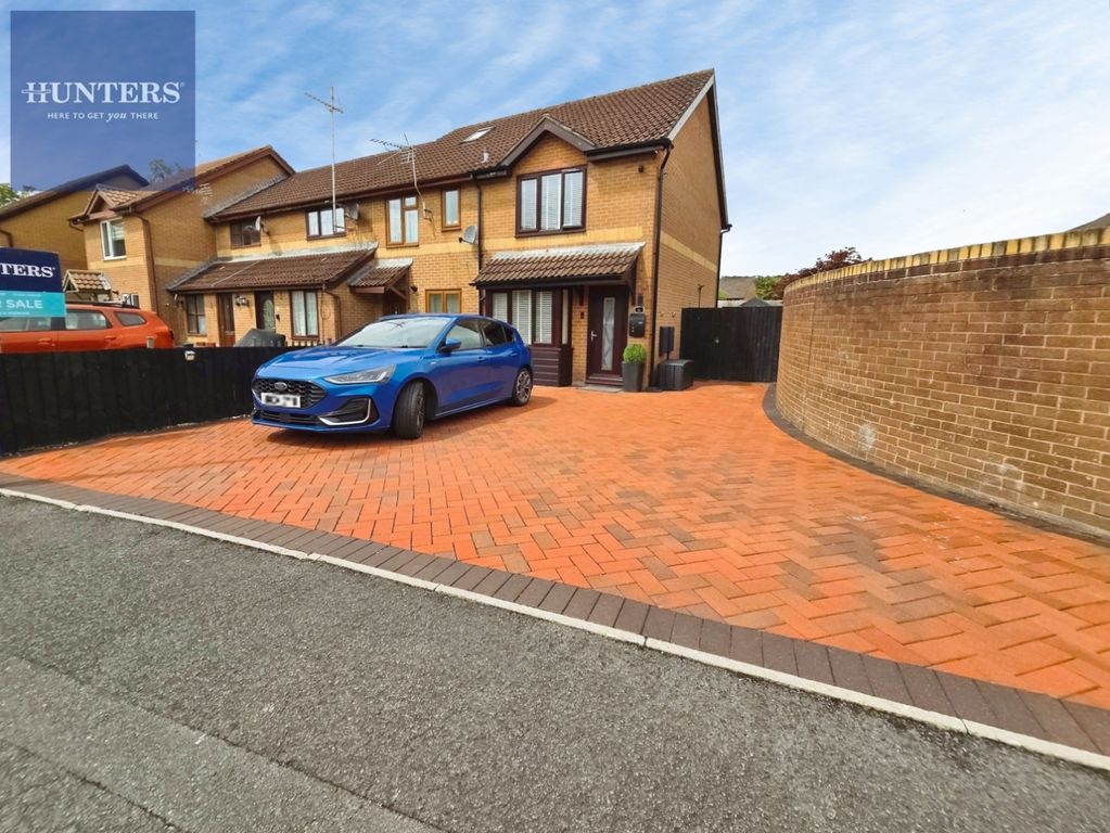 Property photo 1 of 11 Pbox-Img.Jpg