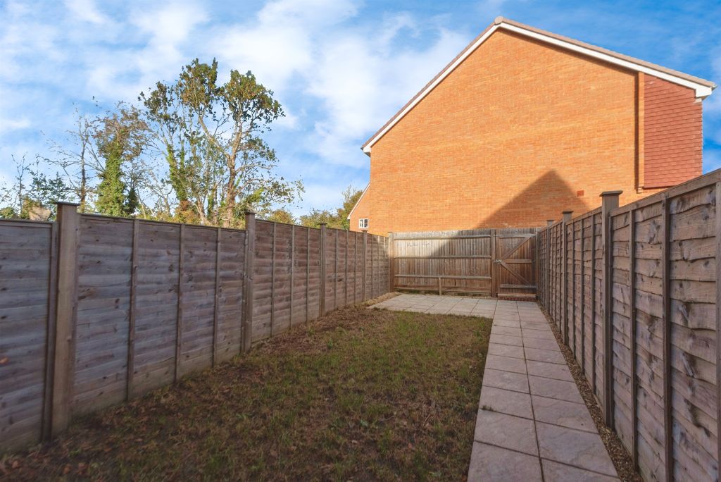 Property photo 3 of 17