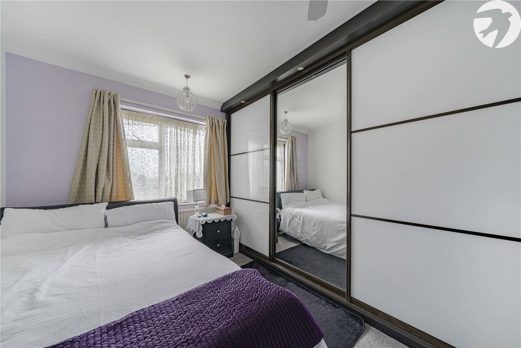 Additional image 9 of 5 bed detached house for saleKing Edward Avenue, West Dartford, Kent DA1