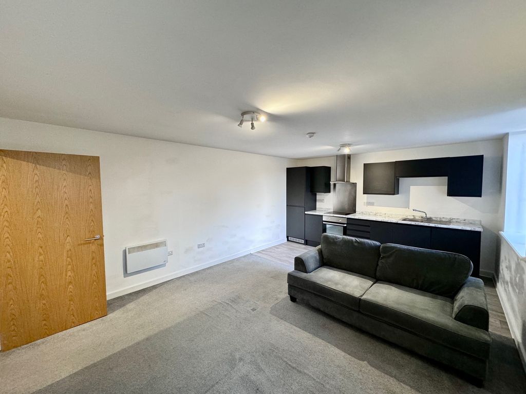 Property photo 3 of 9