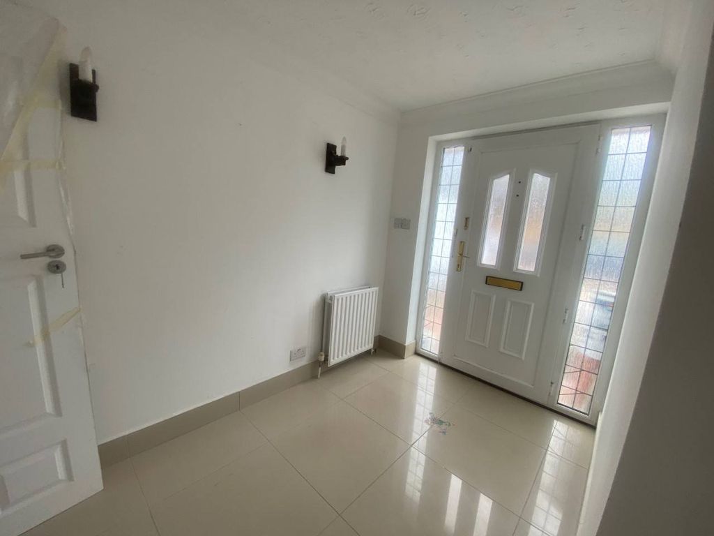 Property photo 2 of 9 Gallery