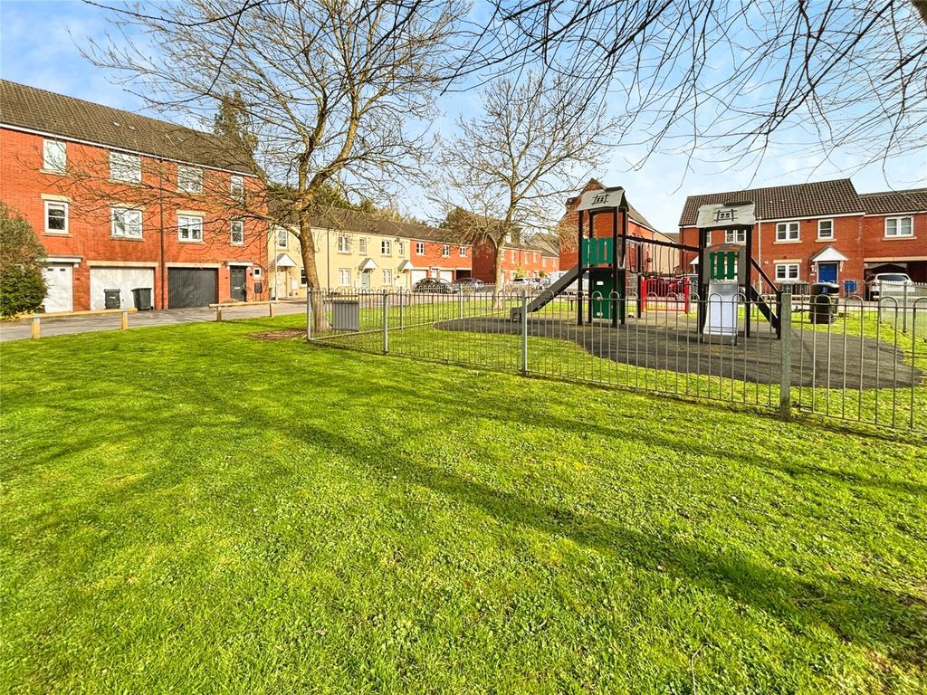 Property photo 2 of 23 Picture No. 23