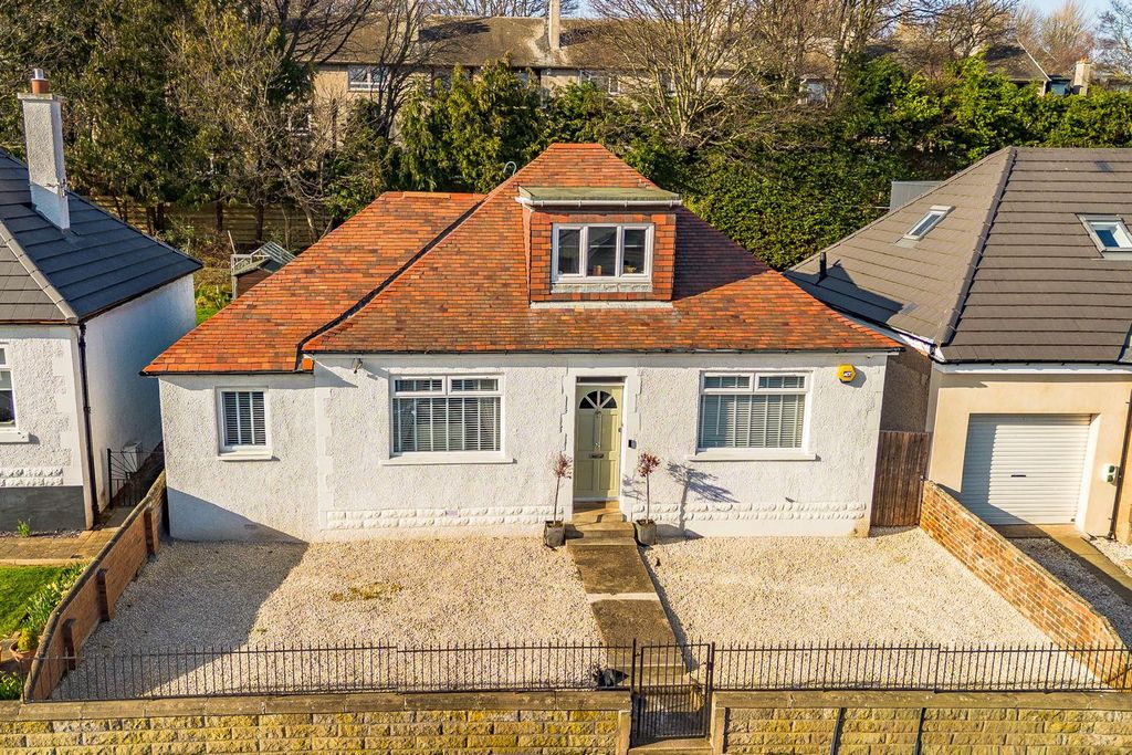 Property photo 1 of 34