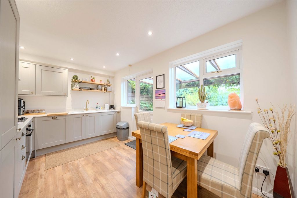 Property photo 3 of 12 Picture No. 06