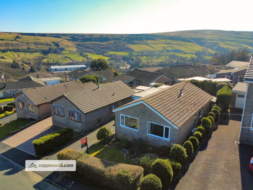 Property photo 1 of 32