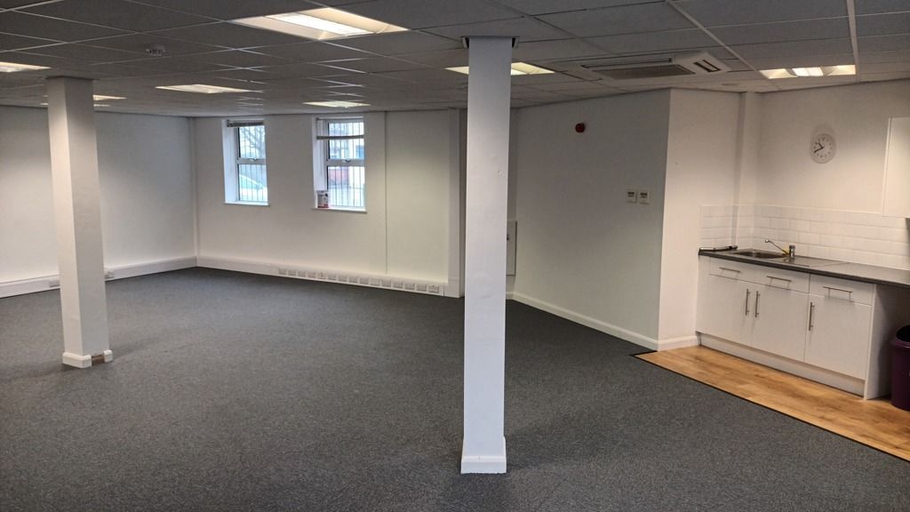 Property photo 3 of 4 Photo 16